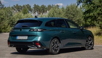 Peugeot 308 SW 1.2 PureTech allurepack AT/8 - 3