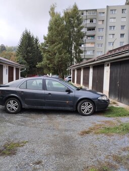 Predám Renault Laguna r.v. 2005 - 3