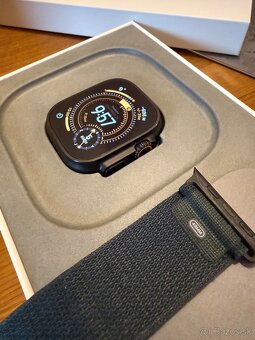 Apple Watch Ultra 2 - 3