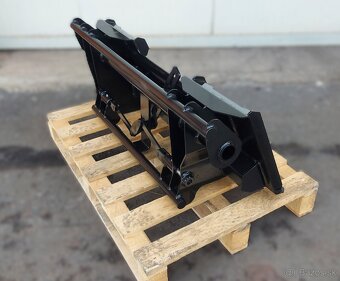 Adapter JCB, bobcat na EURO traktor, čelný nakladač - 3