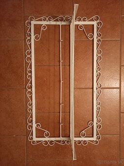 Kovová polica/vešiak vintage - 3