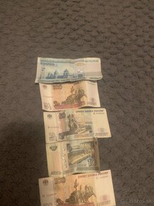 Bankovky - 3