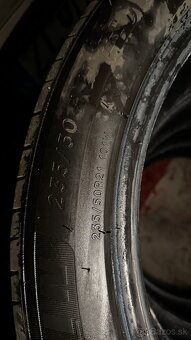 Letná sada Michelin 235/50 r21 - 3
