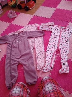 Balík oblečenia pre dievčatko - 3