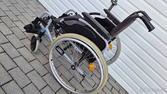 invalidny vozík 46cm odľahčený - 3