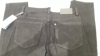 Čierne dámske džínsy slim č.30 - 3