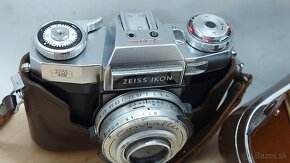Predám starý funkčný fotoaparát ZEISS Ikon Contaflex 65 € - 3