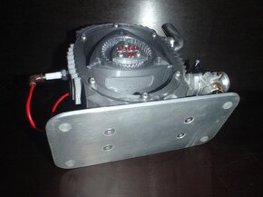 Velký (výška 25cm) výukový model Wankelova motoru - 3