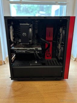 PC - Ryzen 7 5800x / RX580 8GB / 16GB RAM / 512GB SSD - 3