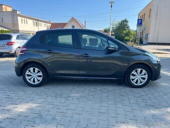 Predám Peugeot 208 1.6 e-HDi - 3