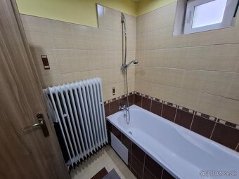 na predaj 5 izbový dom - Pruské - 3