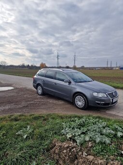 Volkswagen Passat B 6 combi 2.0 FSI automat - 3