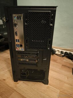 Ryzen 7 5700x, rx 580 8gb, 16gb ram - 3