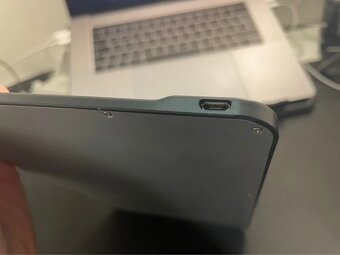 Malá Bluetooth klávesnica pre tablety a počítače - 3