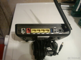 ADSL wifi router ADB VA2111 - 3