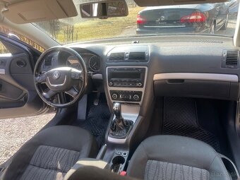 Škoda Octavia combi 2.0tdi - 3