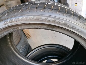 Letné pneu = 255/30 R19 = PIRELLI = 2ks - 3