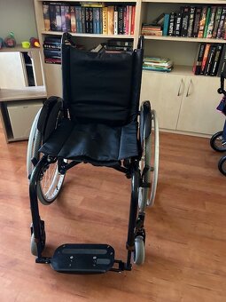 Predám invalidný vozík - 3