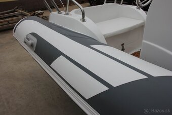 RIB - Nový nafukovací člun 3,9m s laminátovým kýlem max 40HP - 3