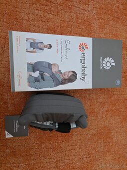 ERGOBABY Embrace nosič - 3