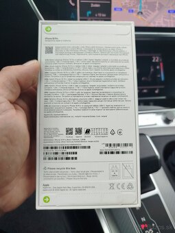 Iphone 16 pro 128 GB , záruka 15.7.2027 - 3