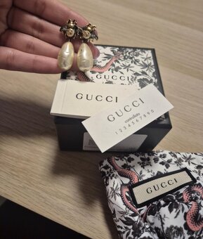 Gucci gold bee earrings - 3