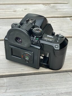 Pentax 645N - 3