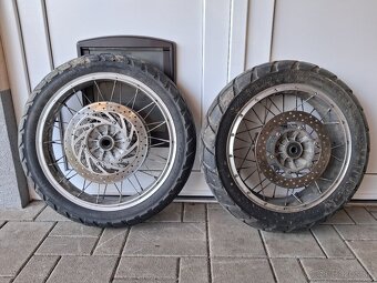 APRILIA 1000 CAPONORD  2001 - 3