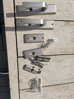 Vchodové dvere 90 - 3