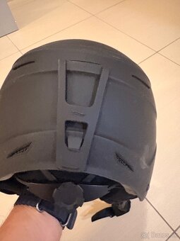 Lyziarska prilba - 3