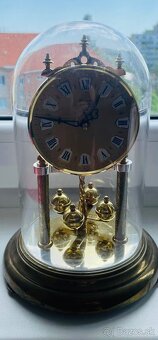 Stojaté starožitné hodiny pod sklom - 3