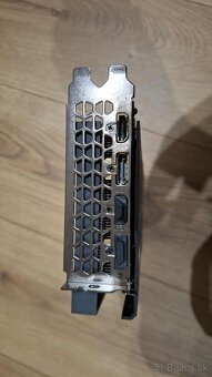 GIGABYTE RTX 3060 EAGLE OC 12GB + Gigabyte P650B 650W - 3