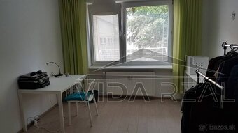 Na prenájom 2 izbový byt v centre Trnavy - 3