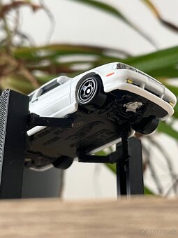 Mini zdvihak mierka 1:64 - 3