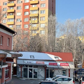 Komerčný priestor v centre mesta Levice - 3