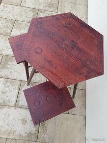 Vyrezávaný stôl - 3