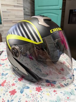 Motocyklovú prilbu - 3