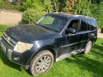 Predám Mitsubishi Pajero IV 3,2 DID AT Full - 3