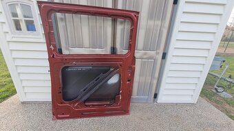 Pravé posuvné dvere Mercedes V 300. A447 988 0365 - 3
