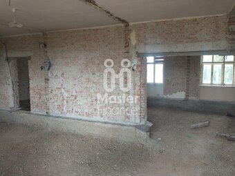 Ponúkame na predaj nehnuteľnosť v centre mesta Bánovce nad B - 3