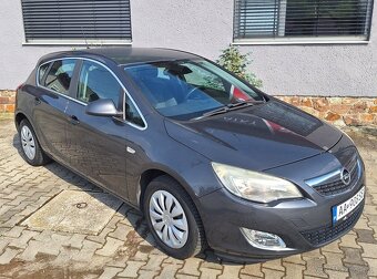 Astra 1.7 CDTi 110k Cosmo - 3