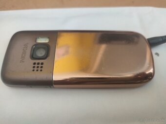 Predám Nokia 6303 - 3
