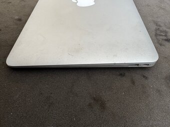 Apple MacBook air 11 - 3