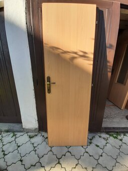 Dvere 10€/ks - 3