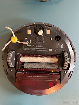 iRobot Roomba 966 robotický vysávač - 3