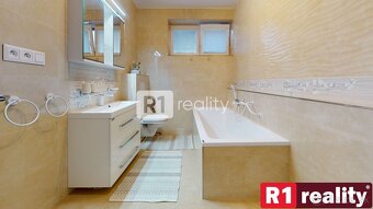 „Váš domov medzi prírodou a eleganciou" /Pekné 4 izbové býv - 3