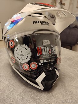 Prilba na motorku - 3