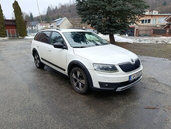 Škoda Octavia combi scout 4x4 dsg - 3