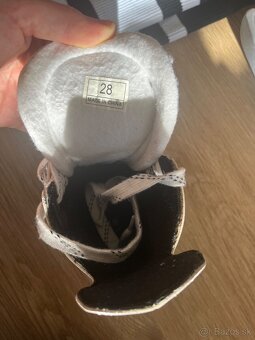 Hokejove korcule 28 - 3