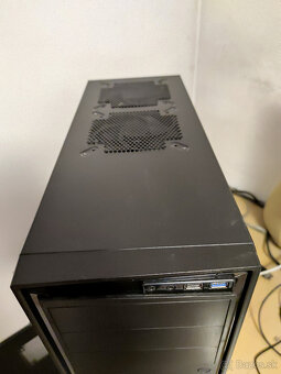 Pracovná stanica na fotografie - 3